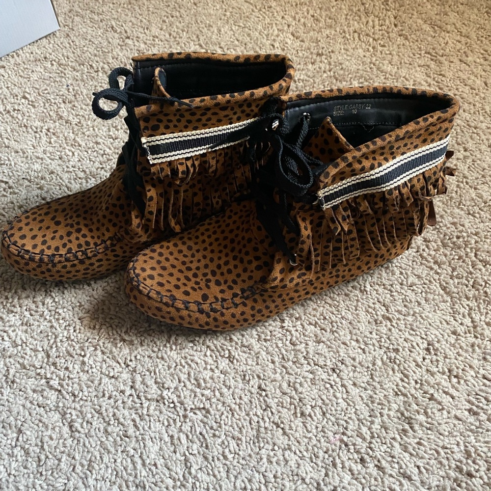 Brown and Black Moccasin-Style Ankle Booties with Fringe